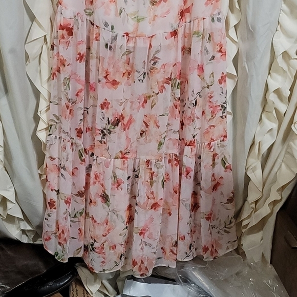 BB Dakota RSVP Tae Ruffle Dress Tiered Floral Maxi Small Flowy Chiffon - Picture 3 of 8